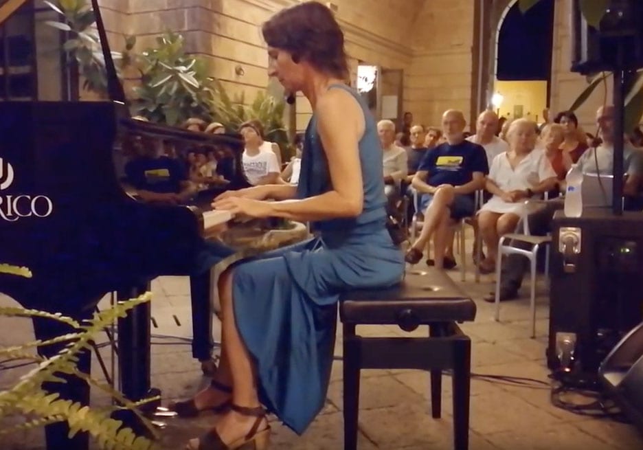 Irene-Scardia-in-concerto-a-Palazzo-Comi
